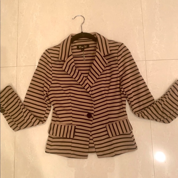 The Jacky Jacket Trail Blazer - Picture 1 of 4